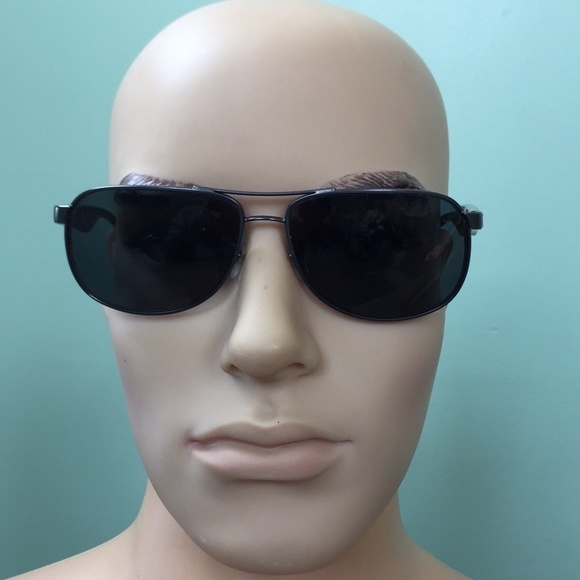 Ray-Ban Sunglasses - Picture 2 of 8